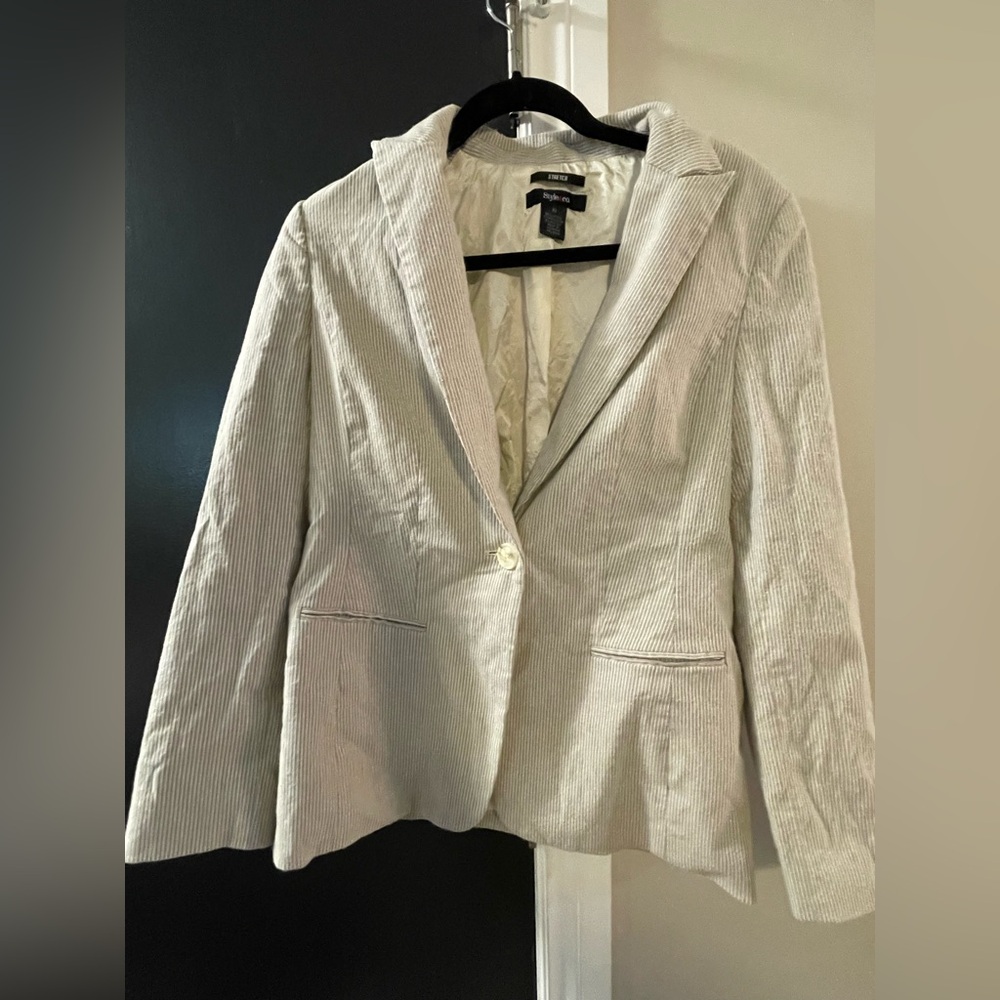 Style & Co. Pinstripe minimalistic business casual button front blazer jacket